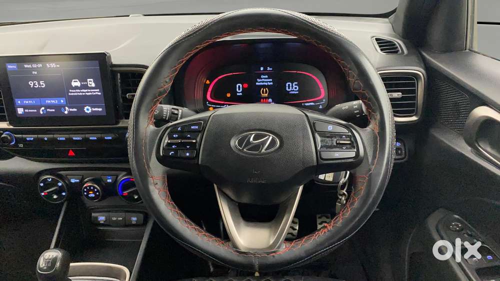 Hyundai Venue S (o) 1.2 Petrol Knight Edition, 2024, Petrol