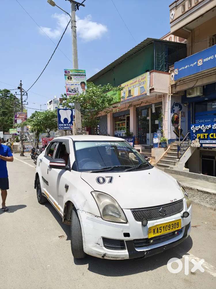 Maruti Suzuki Swift Dzire Tour 2015 Diesel Well Maintained