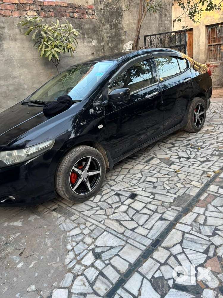 Honda City Zx 2010 Petrol Well Maintained