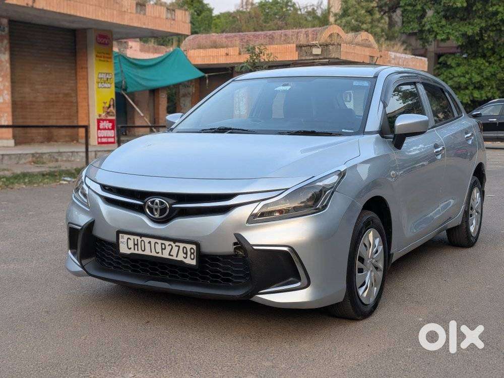 Toyota Glanza 1.2 E, 2023, Petrol
