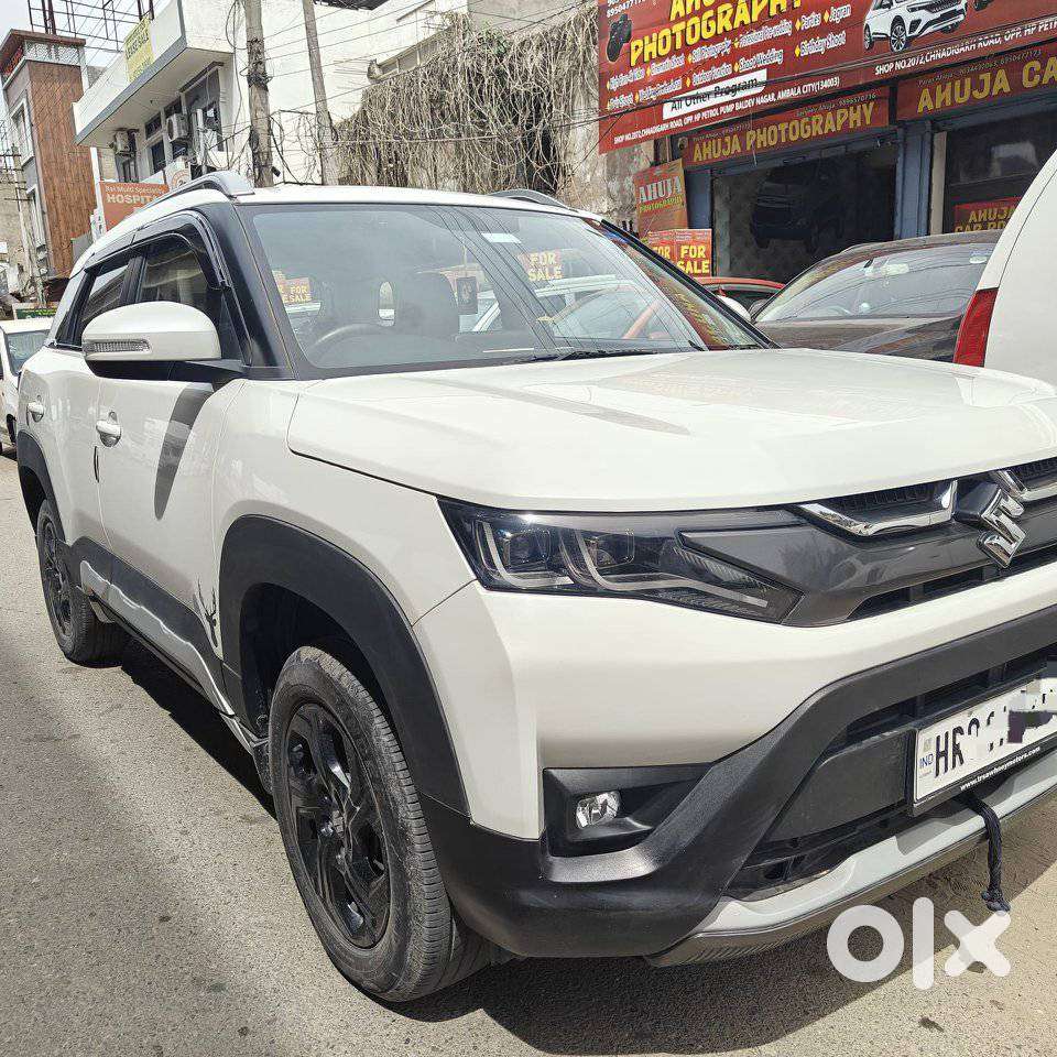 Maruti Suzuki Brezza 1.5 Zxi Smart Hybrid, 2022, Petrol