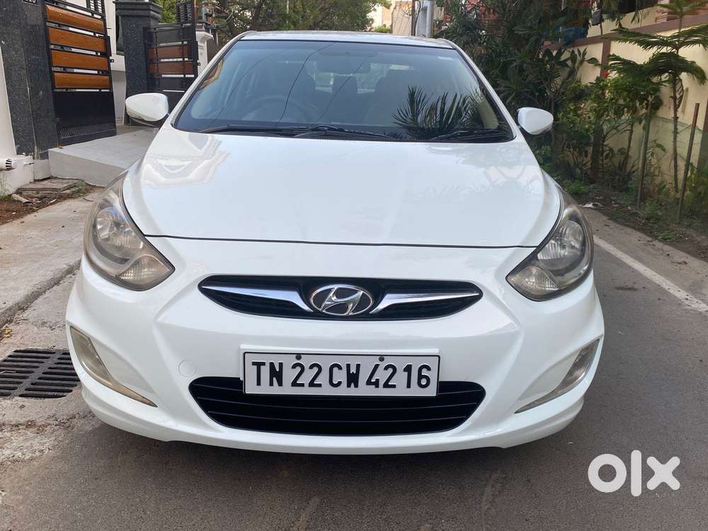 Hyundai Fluidic Verna 1.6 Vtvt S (o) Automatic, 2011, Petrol
