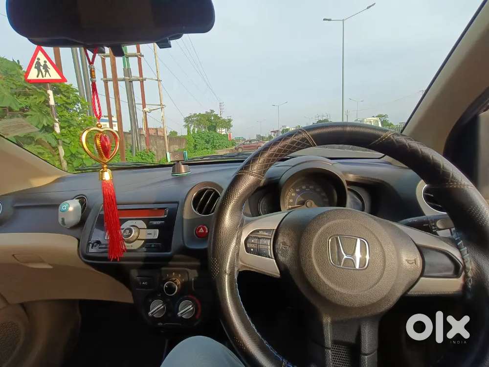 Honda Amaze Petrol 2015