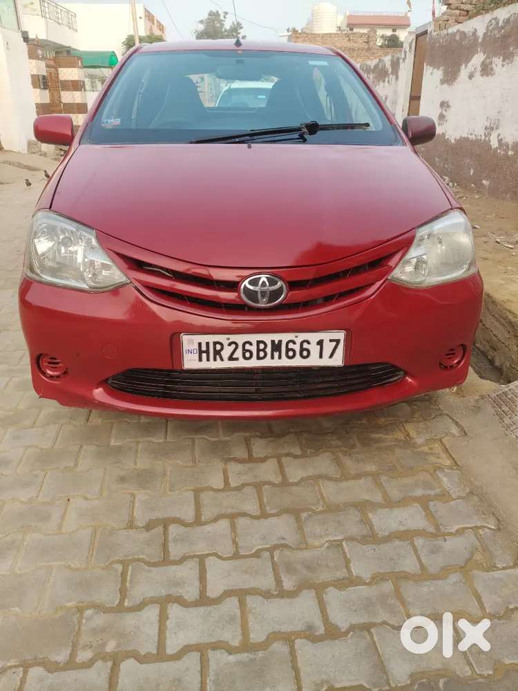 Toyota Etios Liva 2012