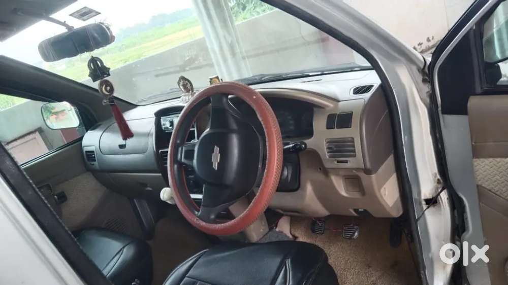 Chevrolet Tavera 2011 Diesel 80000 Km Driven