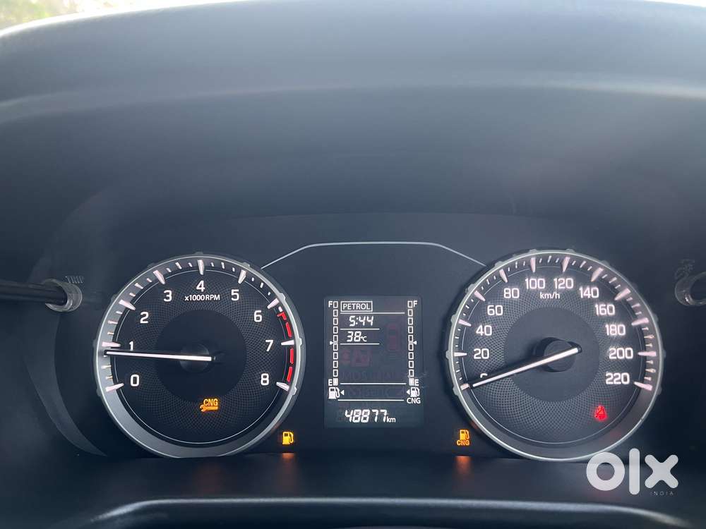 Maruti Suzuki Vitara Brezza 1.5 Vxi, 2023, Cng & Hybrids