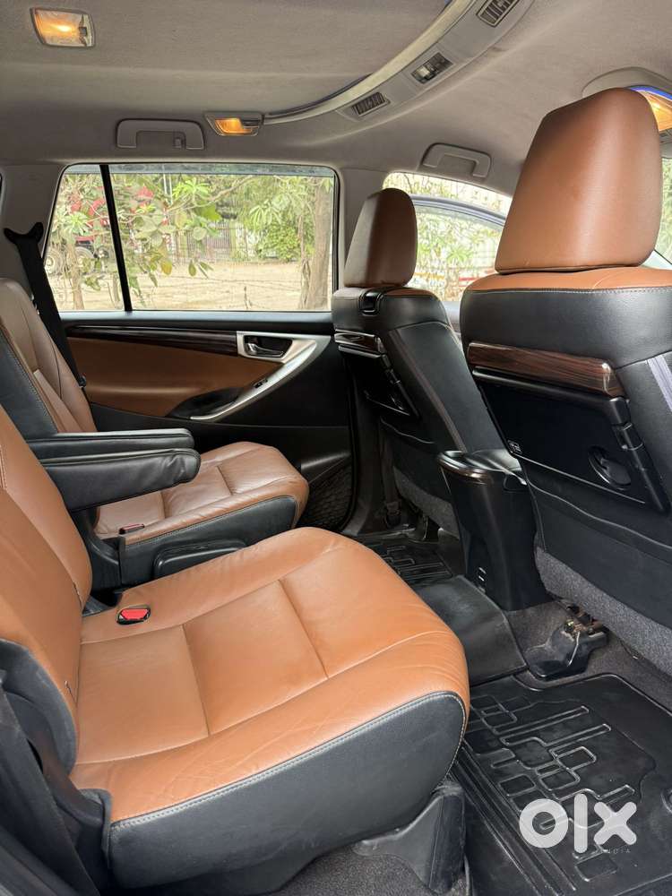 Toyota Innova Crysta 2.8 Zx At, 2017, Diesel