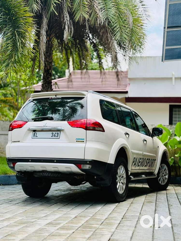 Mitsubishi Diesel Automatic 2015 Car