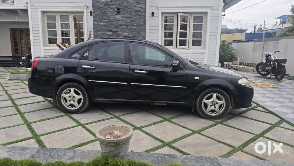 Chevrolet Optra Magnum Black