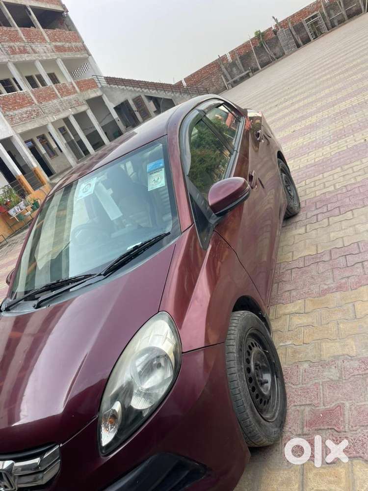 Honda Amaze 2015 Cng & Hybrids Well Maintained