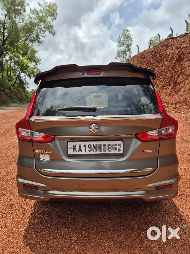 Maruti Suzuki Ertiga Smart Hybrid Zxi Plus 2022