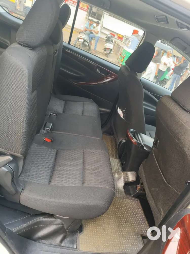 Toyota Innova Crysta 2018