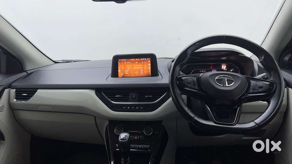 Tata Nexon Xz Plus (hs), 2022, Petrol