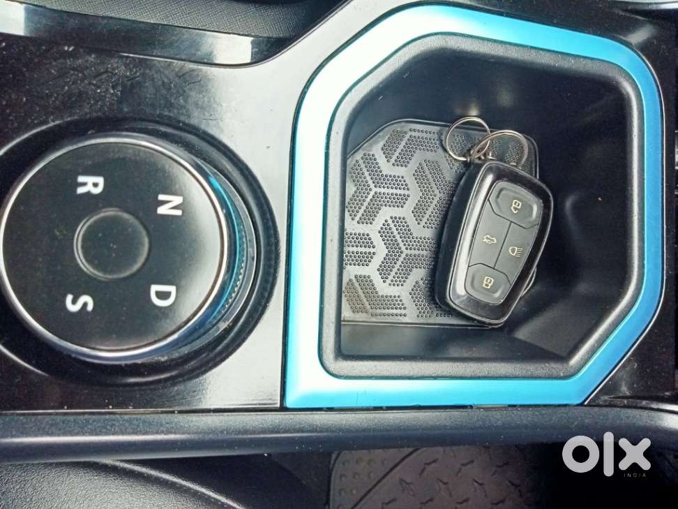 Tata Nexon Ev Xz Plus Dark Edition, 2022, Electric