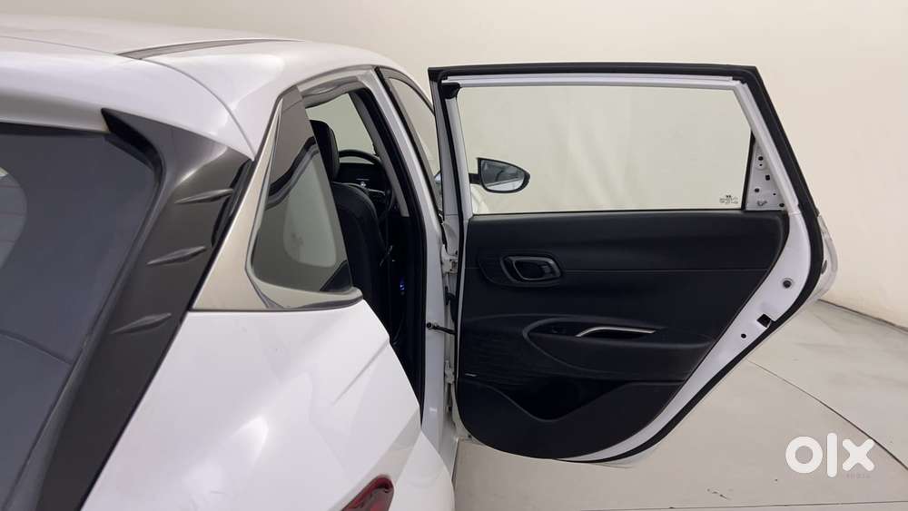 Hyundai New I20 1.0 Asta (o) Turbo Dct, 2023, Petrol