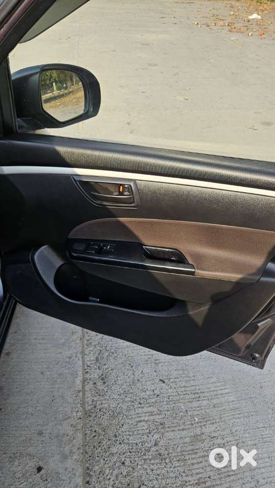 Maruti Suzuki Swift Lxi Option, 2016, Petrol