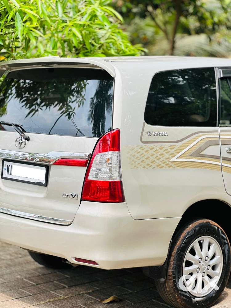 Toyota Innova 2.5 V 7 Str, 2013, Diesel