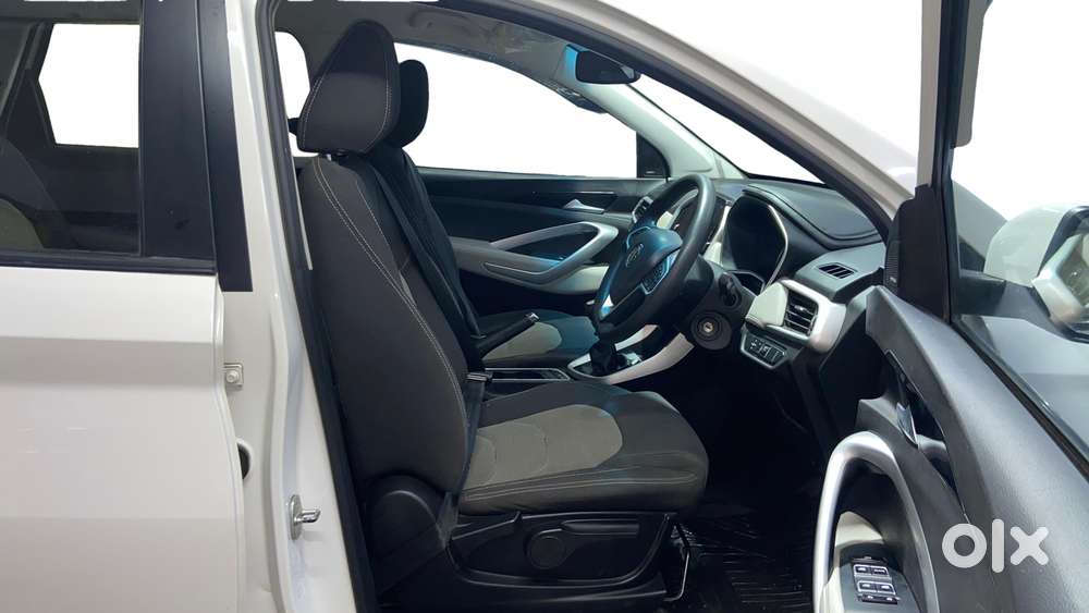 Mg Hector Plus 1.5 Hybrid Super Turbo 7 Str, 2021, Petrol