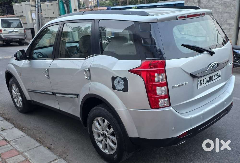 Mahindra Xuv500 2.2 W10, 2015, Diesel