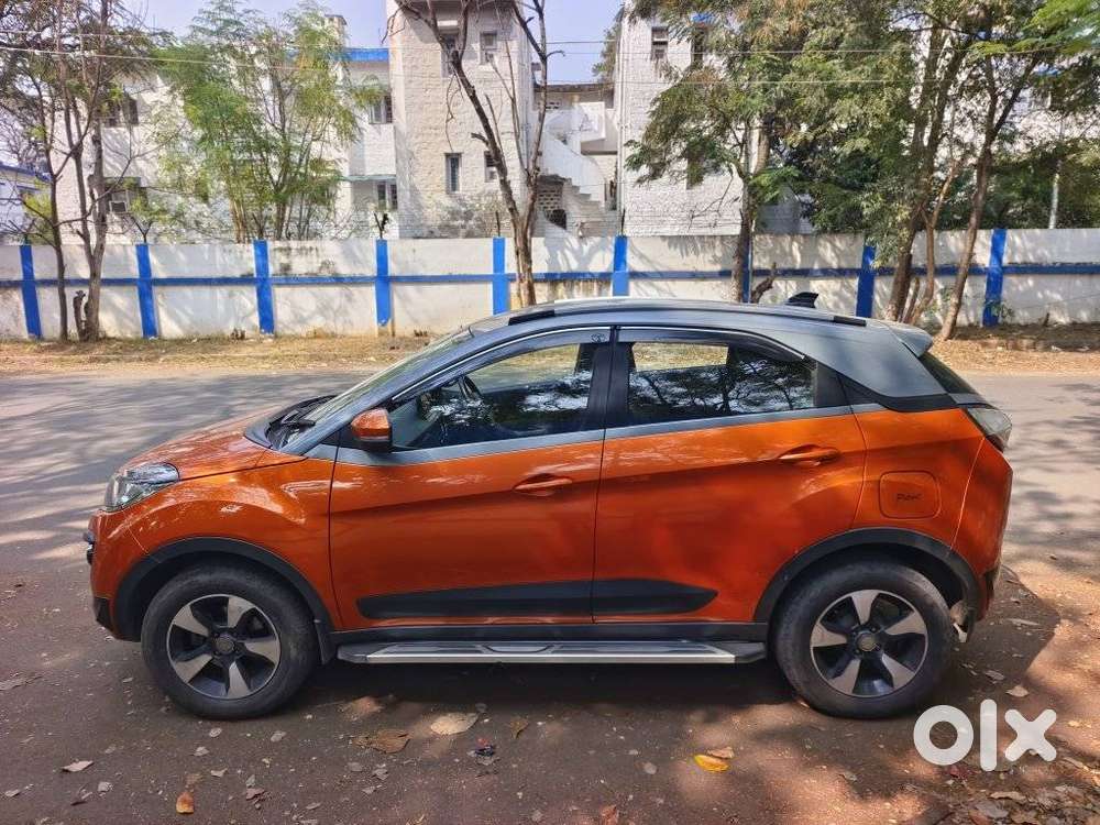 Tata Nexon Amt Xza Plus, 2019, Petrol