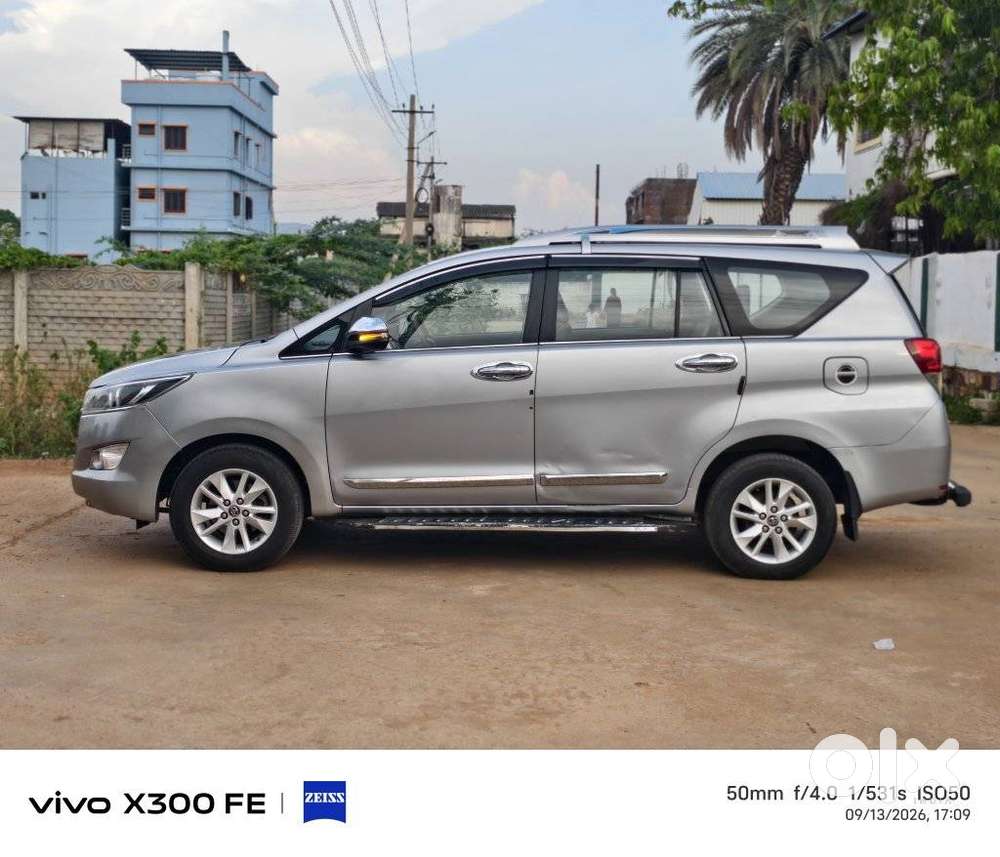 Toyota Innova Crysta 2.4 V 8 Str, 2018, Diesel
