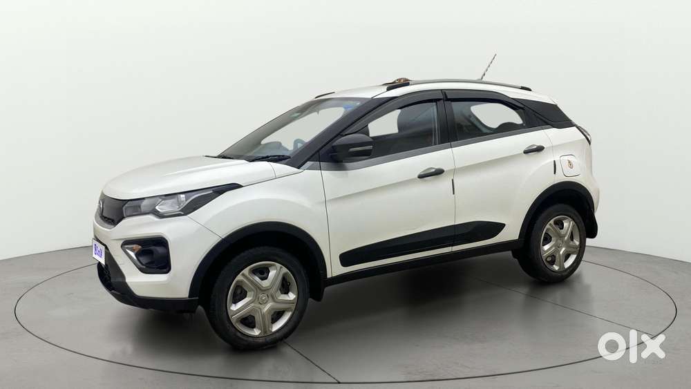 Tata Nexon 1.2 Revotron Xm (s), 2021, Petrol