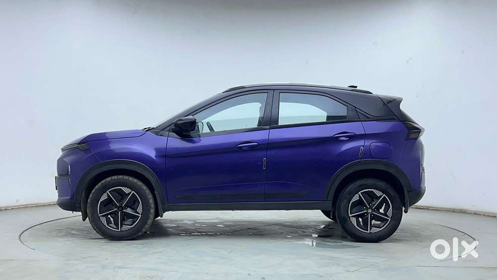 Tata Nexon Fearless Plus S Purple 1.2 Revotron Petrol 7dca Dual Tone..
