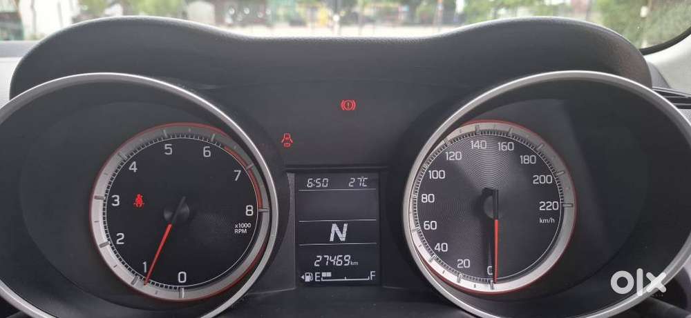 Maruti Suzuki Swift Amt Vvt Zxi, 2023, Petrol