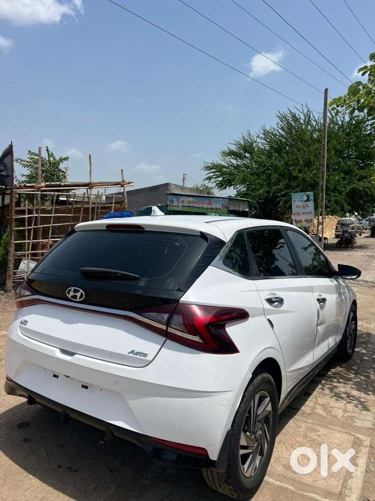 Hyundai New I20 2024 Cng & Hybrids Well Maintained