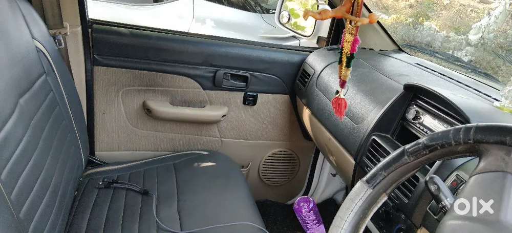 Chevrolet Tavera 2017 Diesel 180000 Km Driven