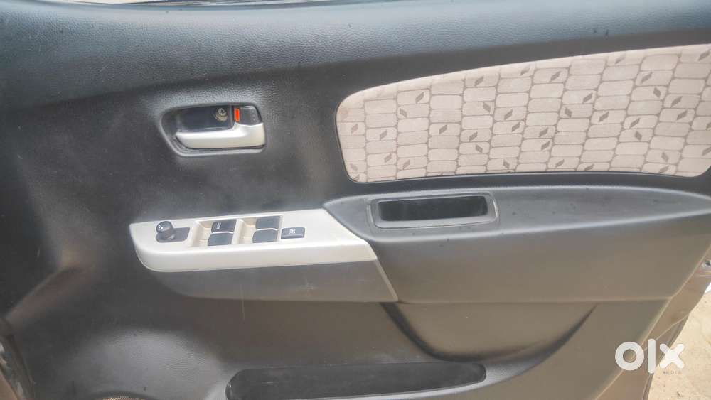 Maruti Suzuki Wagon R 1.0 Vxi, 2013, Petrol