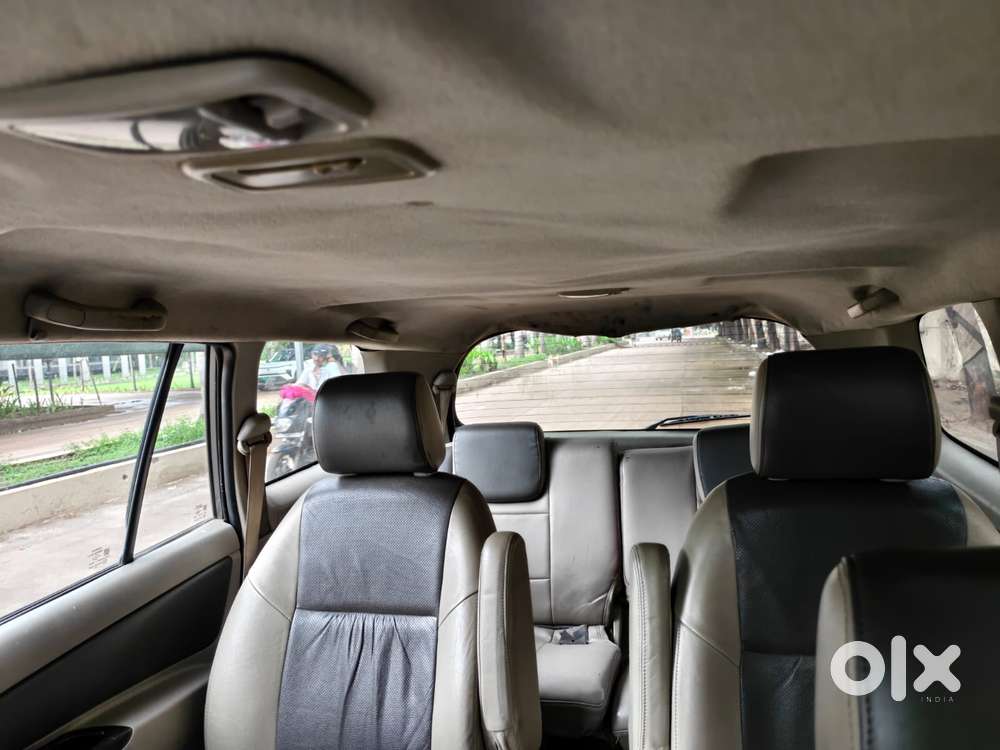 Toyota Innova 2.5 Z Diesel 7 Seater, 2014, Diesel