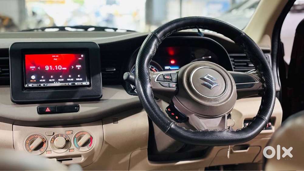 Maruti Suzuki Ertiga Vxi At Petrol, 2021, Petrol