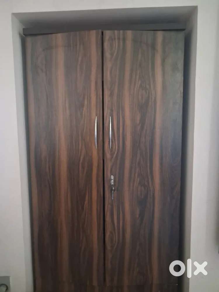 Wooden wardrobe for sell