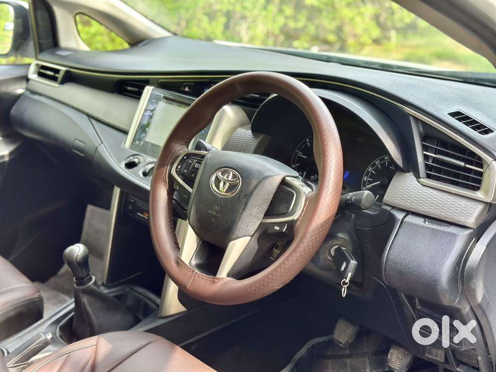 Toyota Innova Crysta 2.4 G Mt 8s, 2019, Diesel