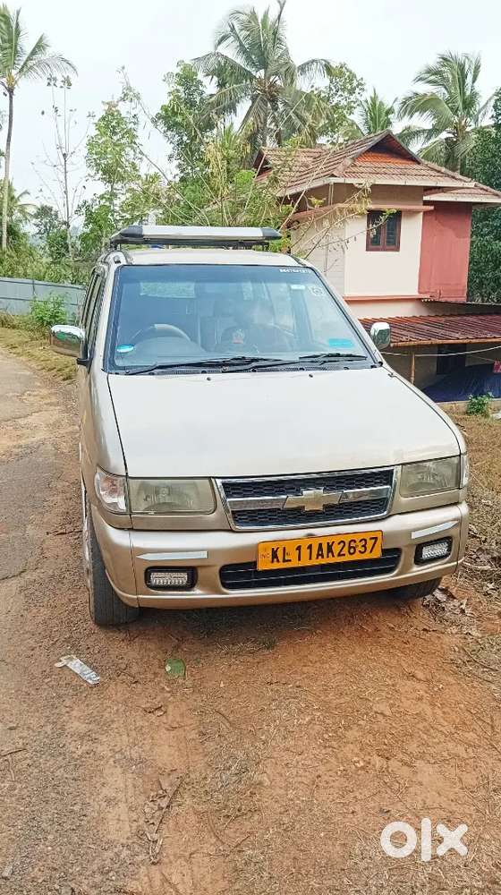 Chevrolet Tavera Neo 2011
