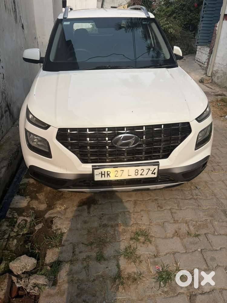 Hyundai Venue 2021 Petrol Good Condition