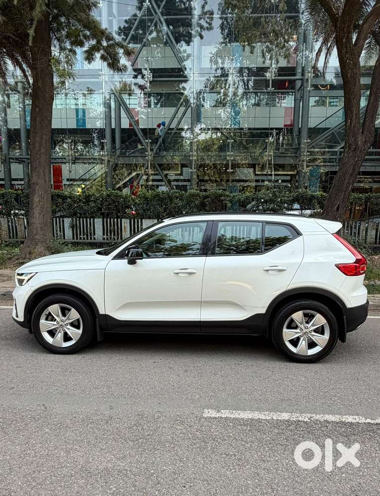 Volvo Xc40 D4 Inscription, 2022, Petrol