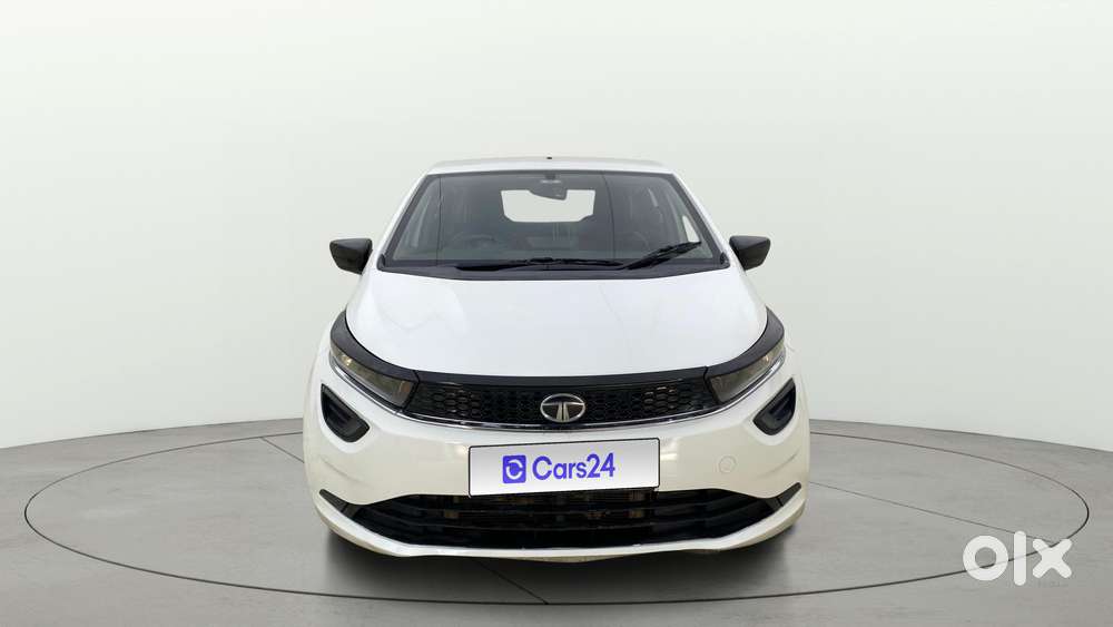 Tata Altroz 1.2 Xe, 2021, Petrol