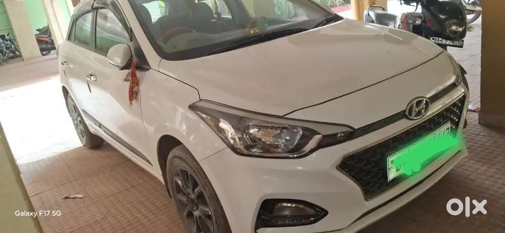 The I20 Have Many Features And Inside Look Like A New Car