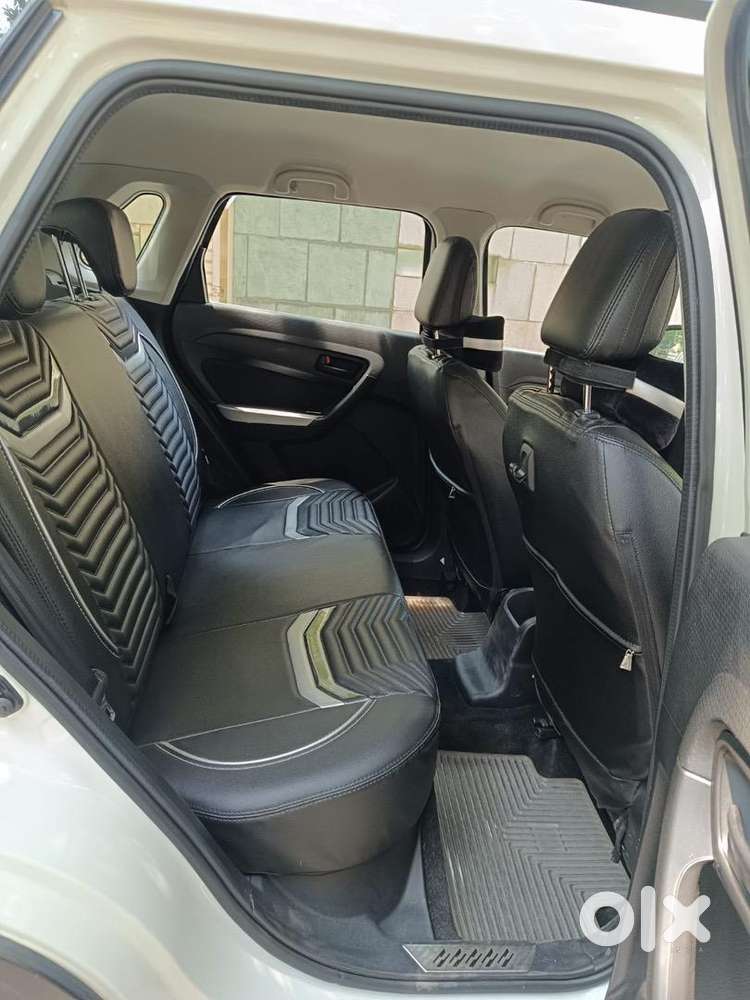 Maruti Suzuki Brezza 2022 Petrol 27600 Km Driven
