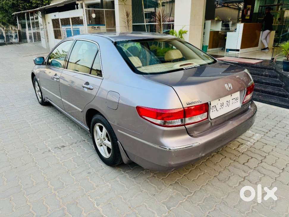 Honda Accord 2.4 Manual, 2006, Petrol