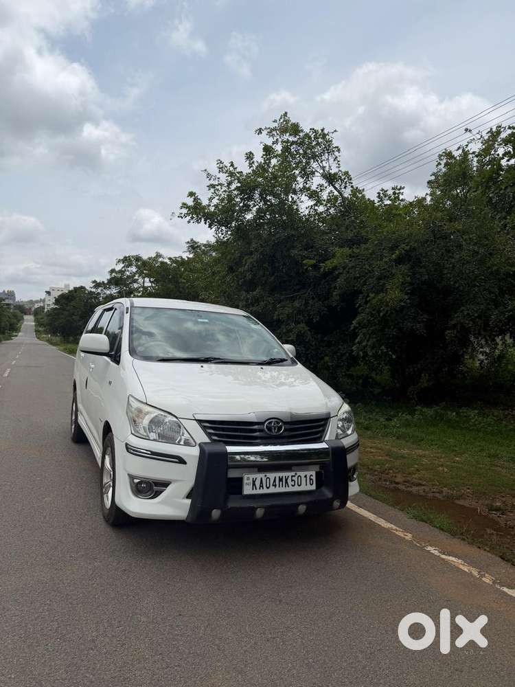 Toyota Innova Diesel Manual 2012