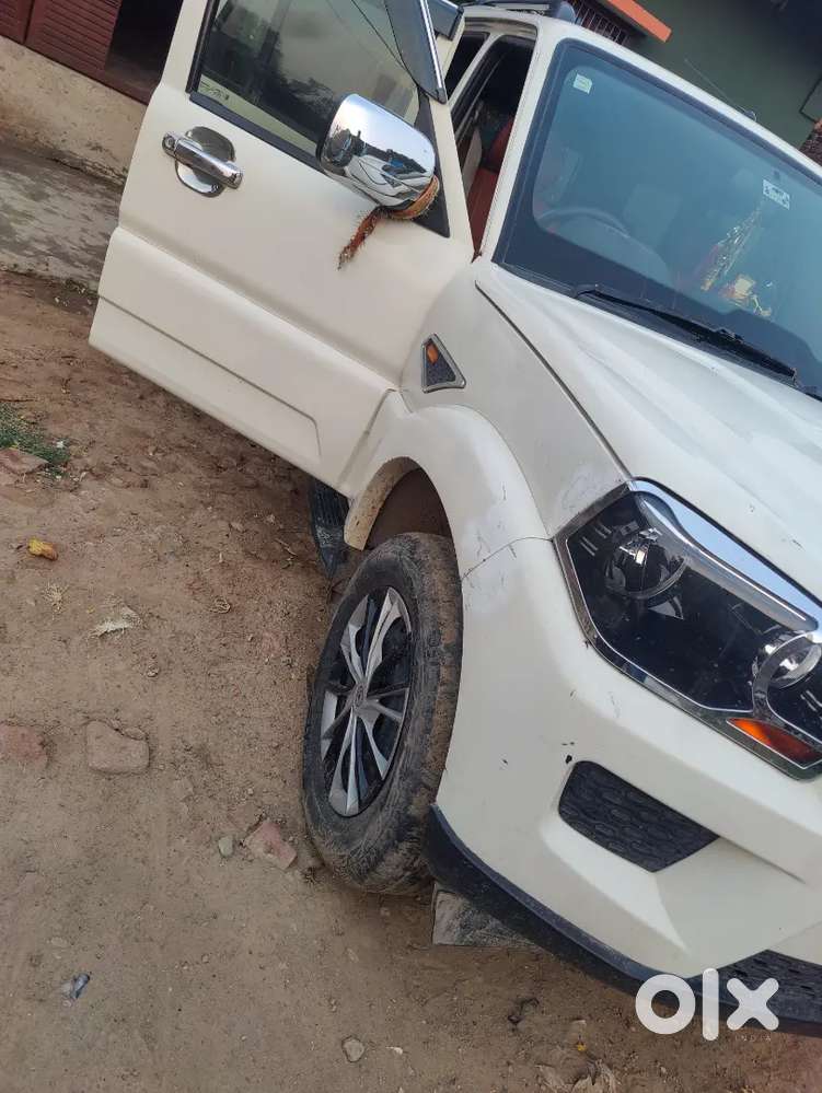 Mahindra Scorpio 2018 Diesel 85420 Km Driven