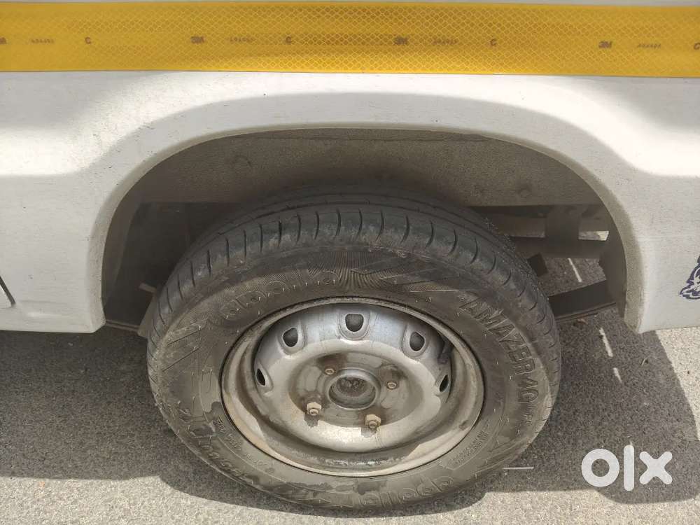 Maruti Suzuki Omni 2014