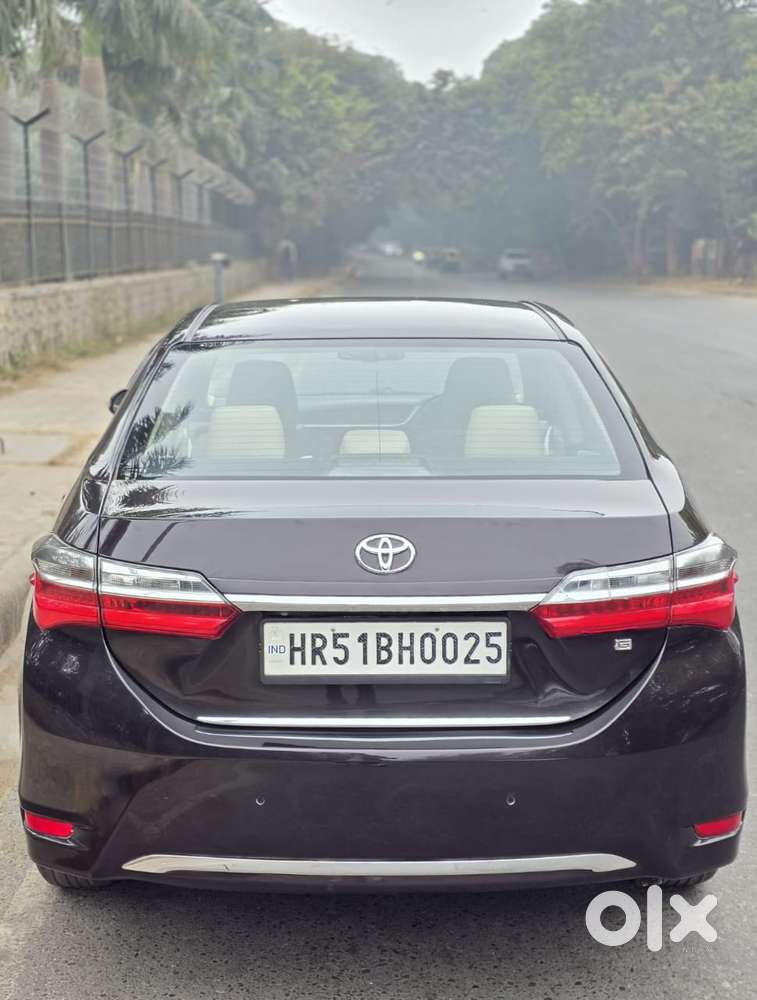 Toyota Corolla Altis 1.8 G Cvt, 2017, Petrol