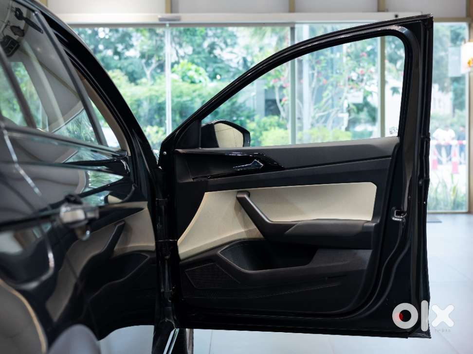 Skoda Slavia Ambition 1.5l Tsi Dsg, 2024, Petrol