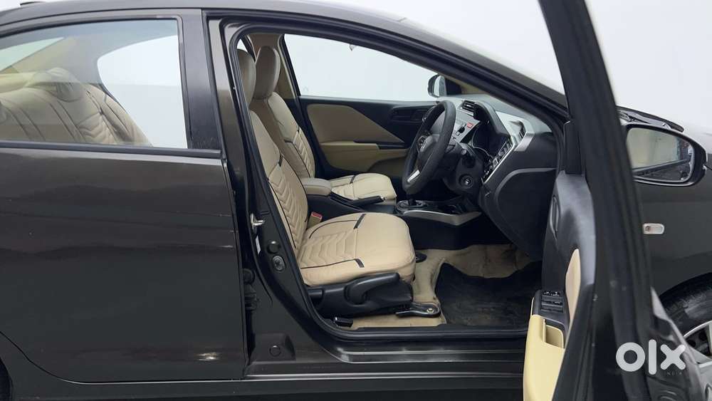 Honda City I-vtec Sv, 2015, Petrol