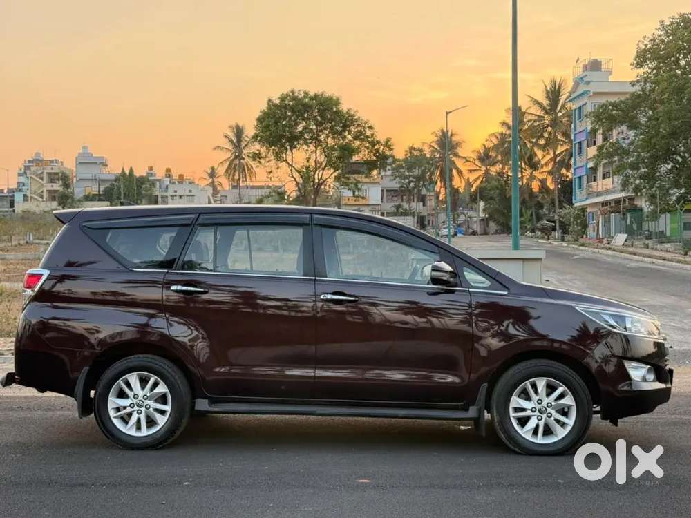 Toyota Innova Crysta 2018 Diesel 60000 Km Driven