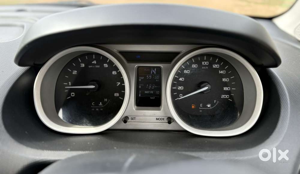 Tata Tiago 1.2 Revotron Xta, 2017, Petrol